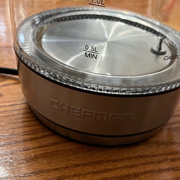 1.8L Electric Glass Kettle with Black Handle - Picture 7 of 7